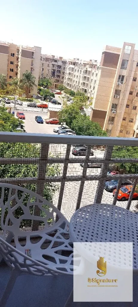 Ground floor apartment for rent with a garden, 3 furnished rooms at a bargain price for quick rent in Madinaty B1